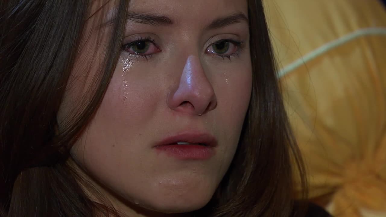 Una familia con suerte Capítulo 60 Completo: Casada y viuda, el mismo día