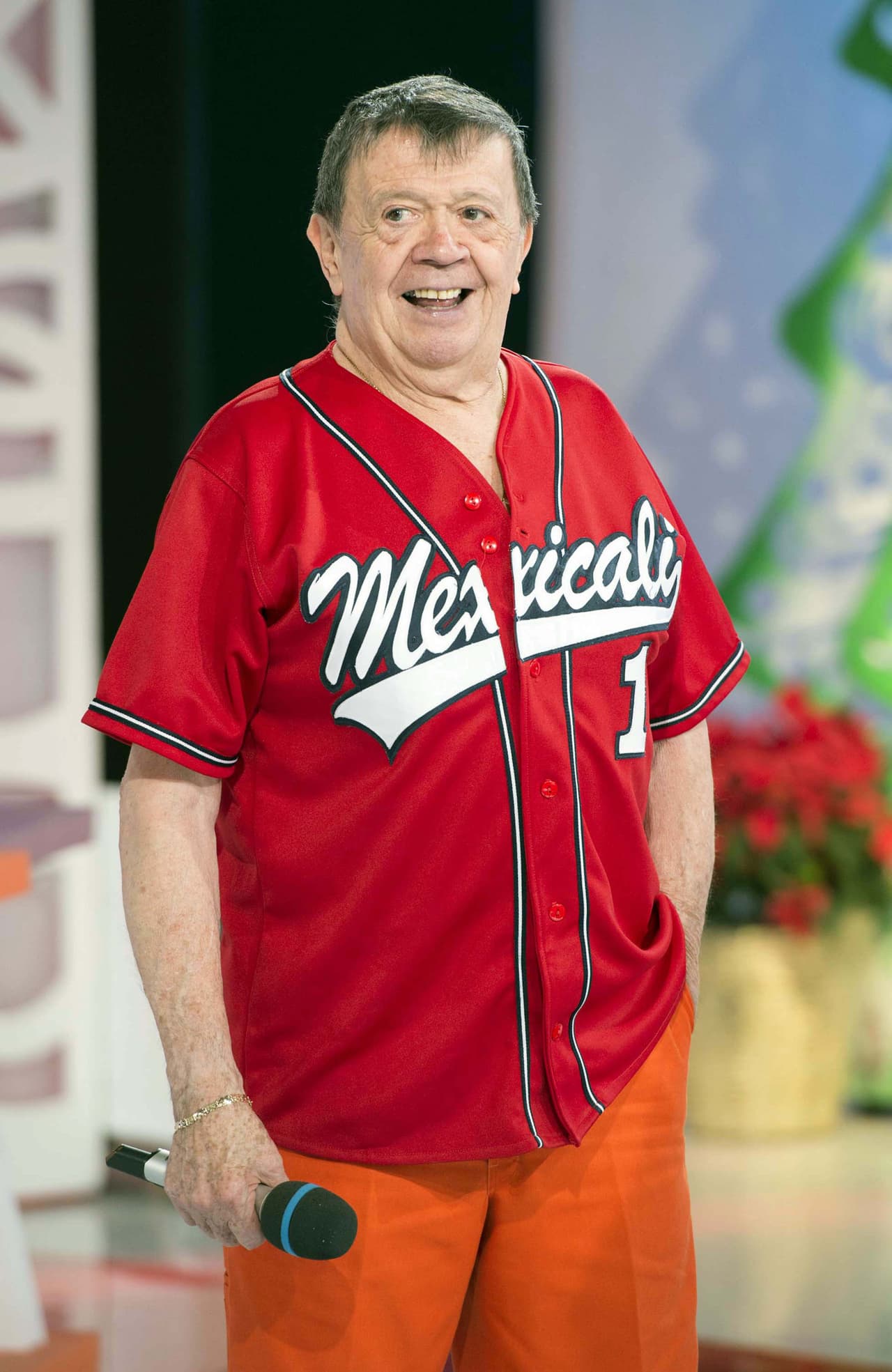 ‘No estoy ni grave, ni de emergencia’: ‘Chabelo’ habla de su salud