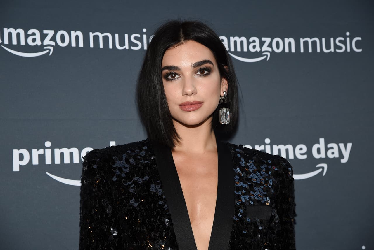 Dua Lipa inicia nueva época musical con un cambio de look