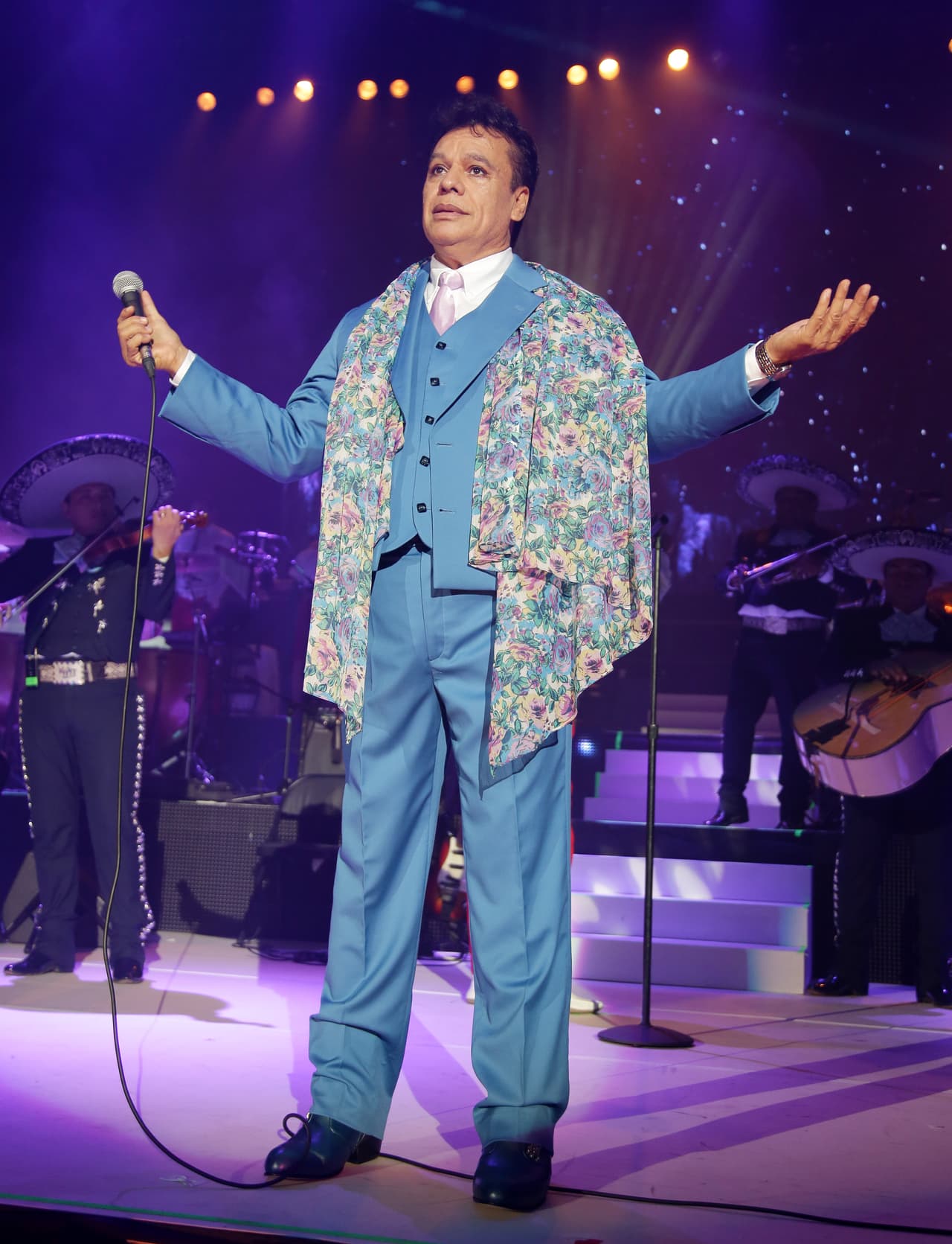 Esta es la última foto que Juan Gabriel se tomó antes de morir, según periodista