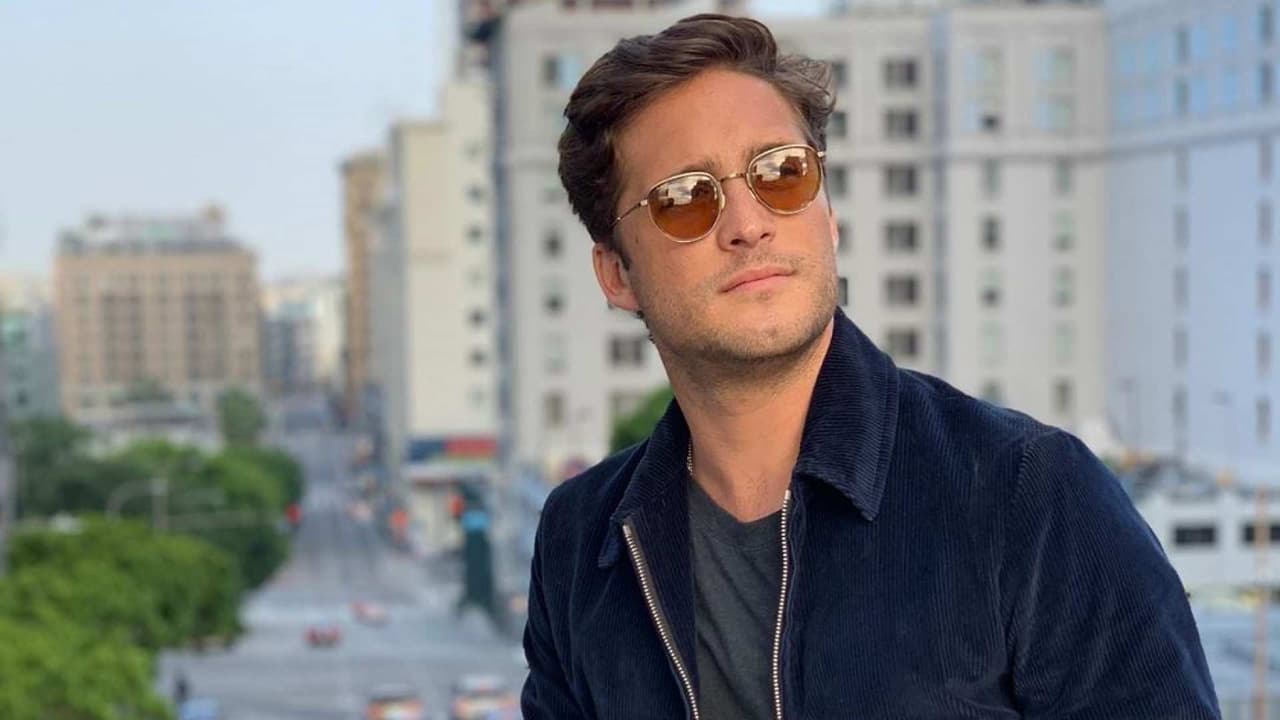 Predicciones de famosos: Mhoni Vidente predice que Diego Boneta triunfará en Hollywood
