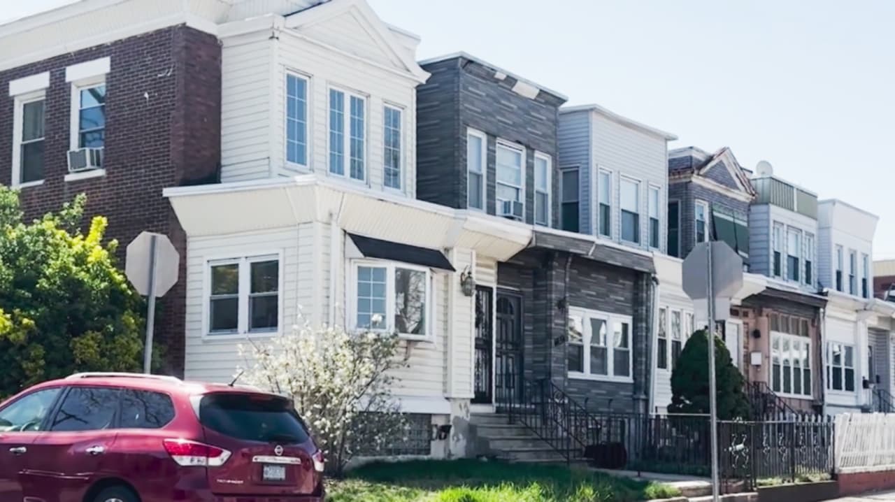 Apuñalamientos en Filadelfia: investigan presunto asesinato de hijo a su padre y muerte de mujer