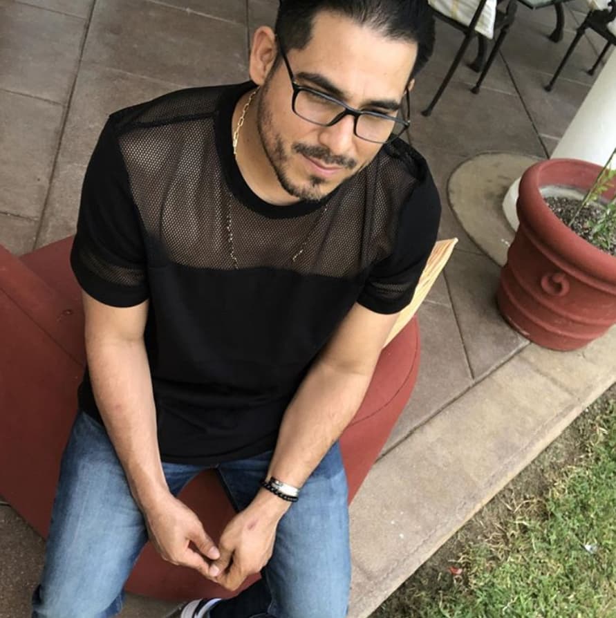 Espinoza Paz muestra su nuevo look en redes sociales