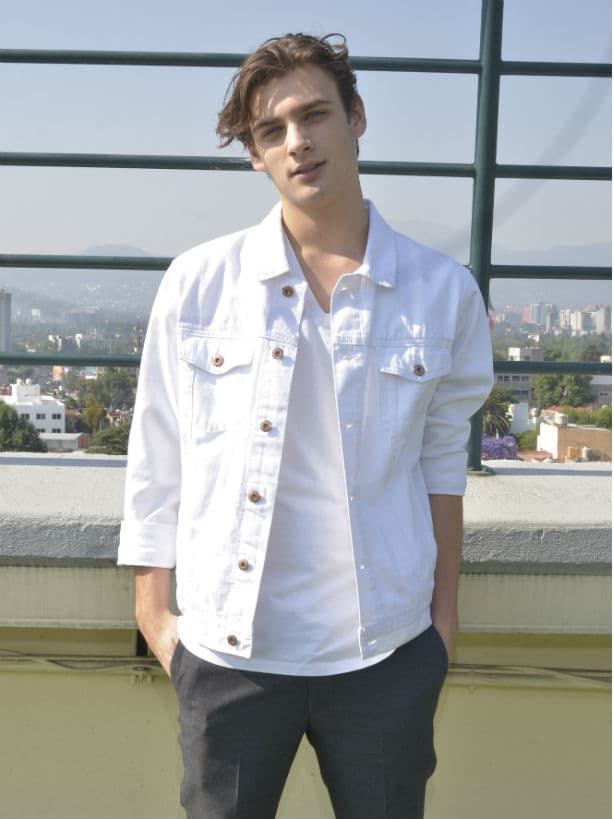 De origen argentino, Santiago Achaga interpretará a Claudio, otro de los villanos que veremos en 'Like'.