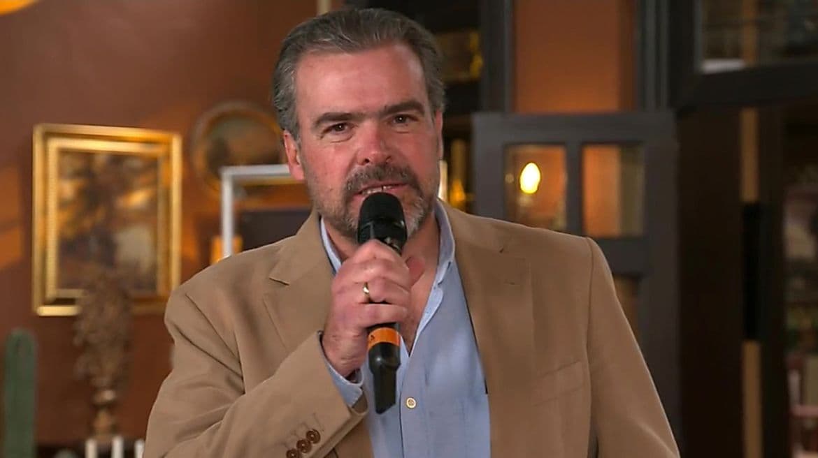 Carlos Moreno Laguillo regresa con ‘Asignatura Pendiente’ y hoy presenta a los protagonistas de la telenovela