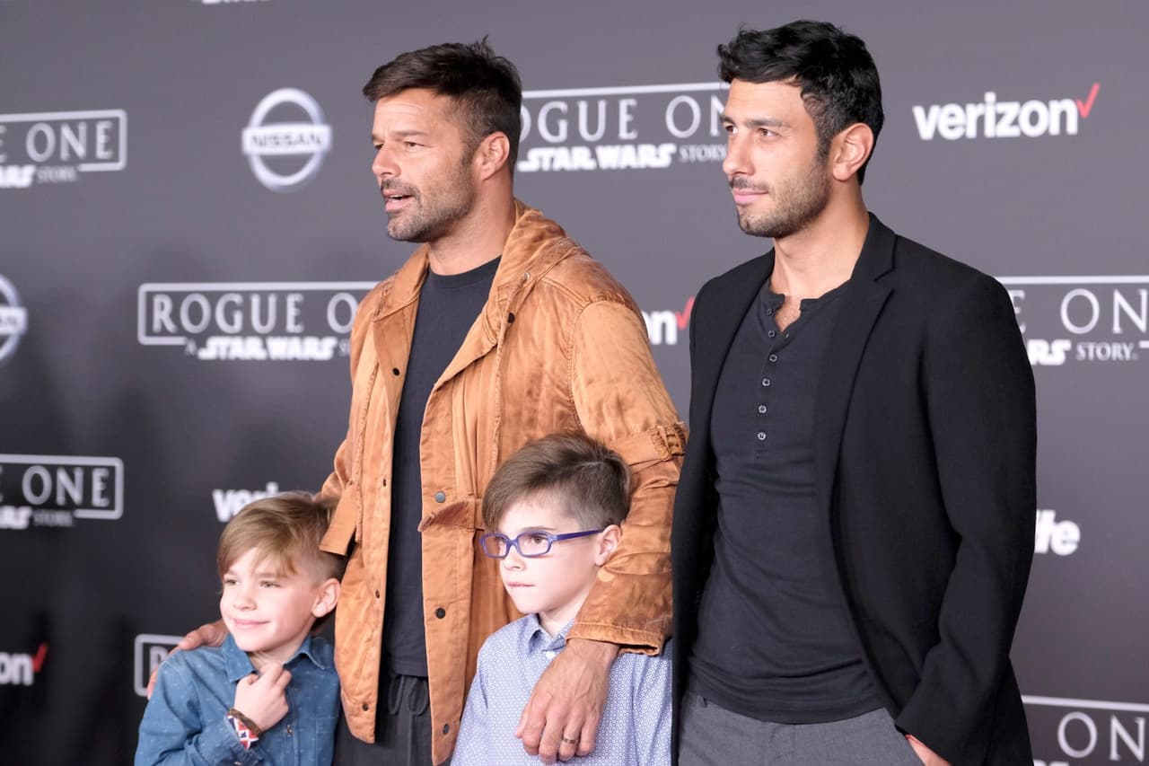 Ricky Martin y sus gemelos Matteo y Valentino.