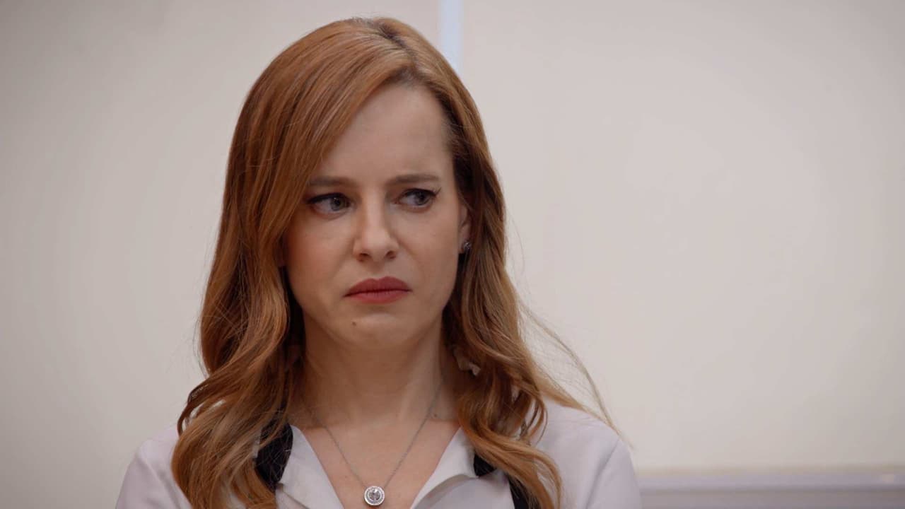 ¡Como placa de camionero! Así saca ‘Violeta Anaya’ su verdadera personalidad en ‘Qué le pasa a mi familia?’