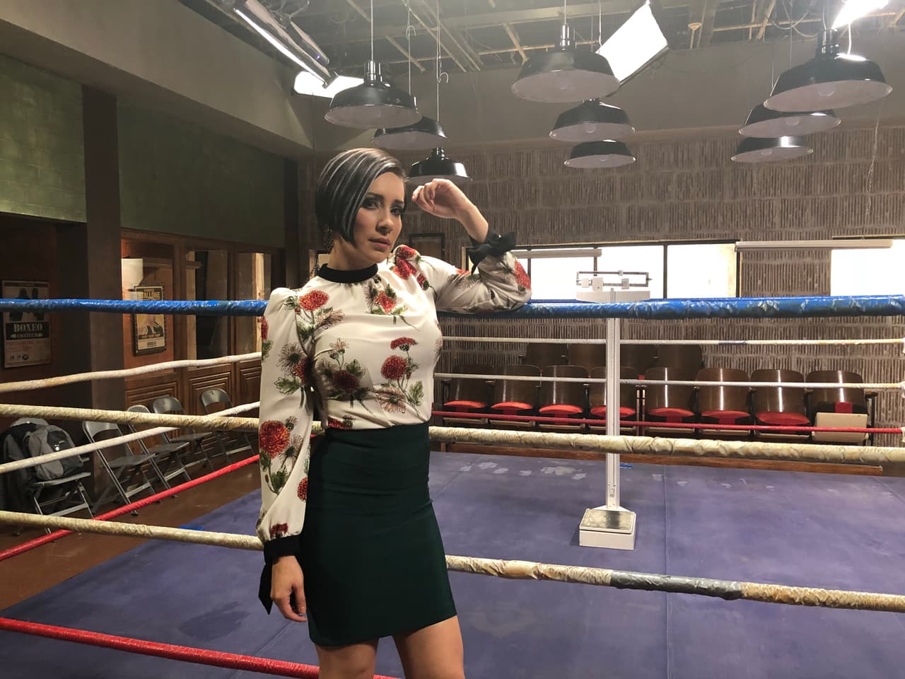 Gloria (Gabriela Carrillo) es una mujer ambiciosa que le hará la vida imposible a Ringo.