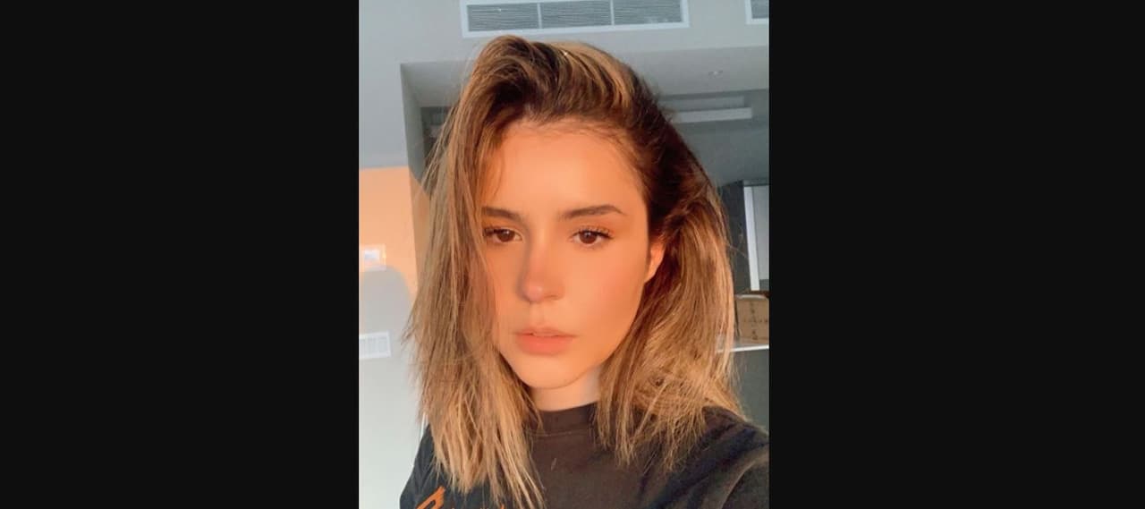 Junto a las fotografía, Ana Paula se limitó a saludar a sus fans sin dar detalles del nuevo estilo. Sin embargo, fue a través de su canal de YouTube que dio santo y seña de la técnica que le practicaron.