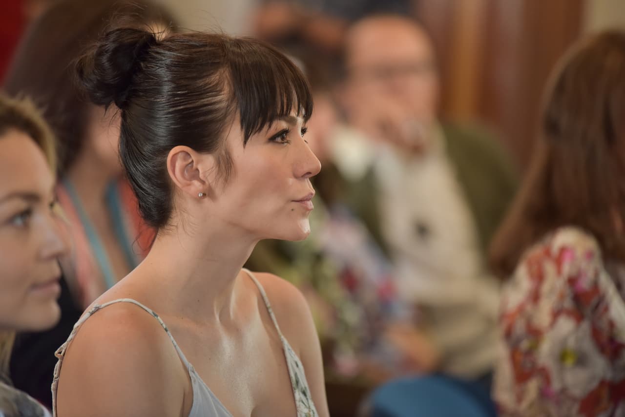 Luz Ramos, a quien recientemente vimos en "Ringo", también forma parte del proyecto.