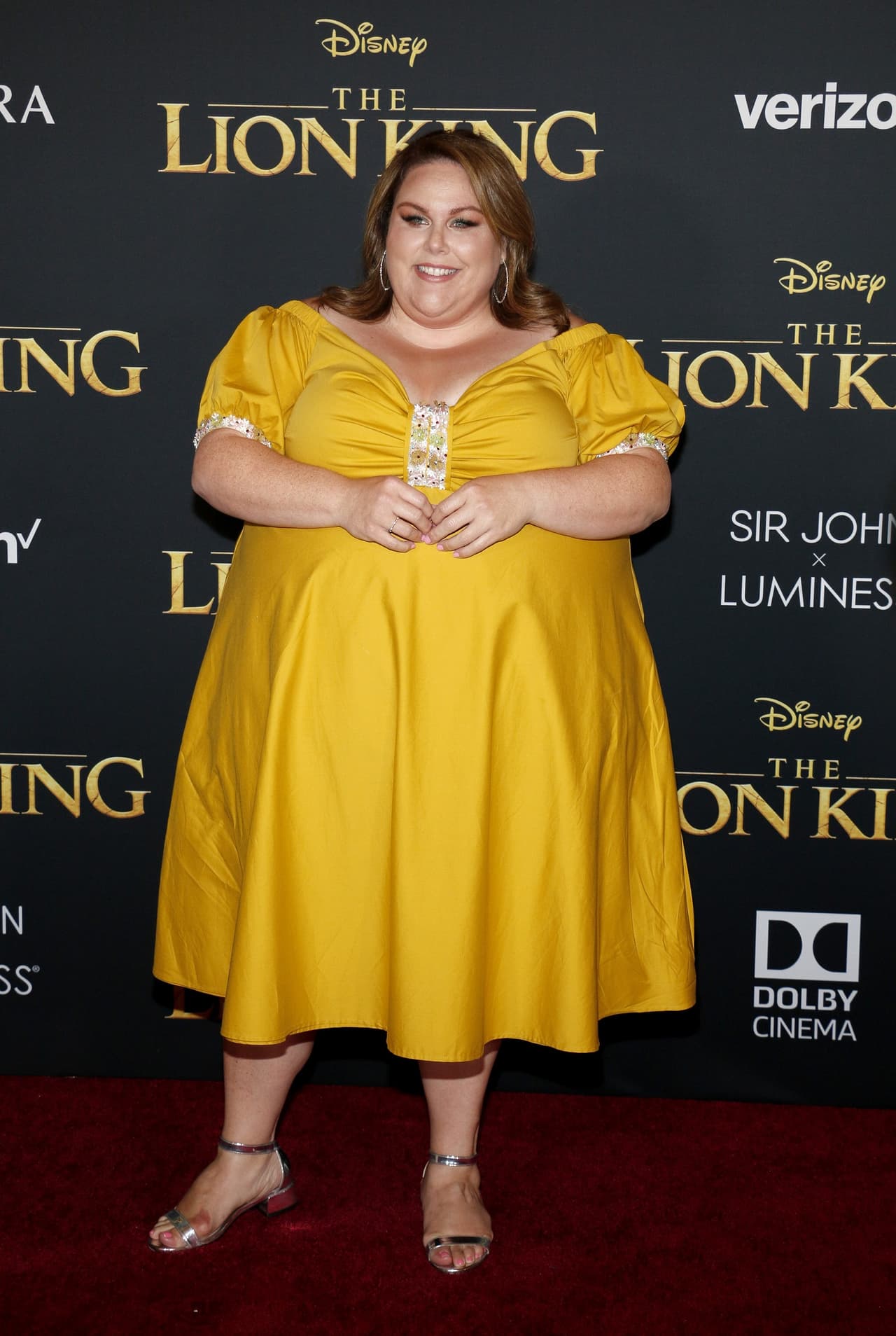 Chrissy Metz, actriz de la película "Un amor inquebrantable" también asistió a la premier.