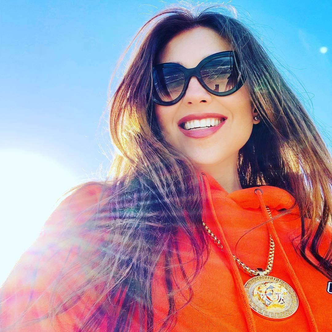 Thalía confiesa en redes sociales que considera regresar a la actuación