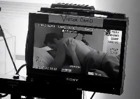 José Ron comparte las primeras escenas de cama que hará con Kimberly Dos Ramos en ‘Rubí’