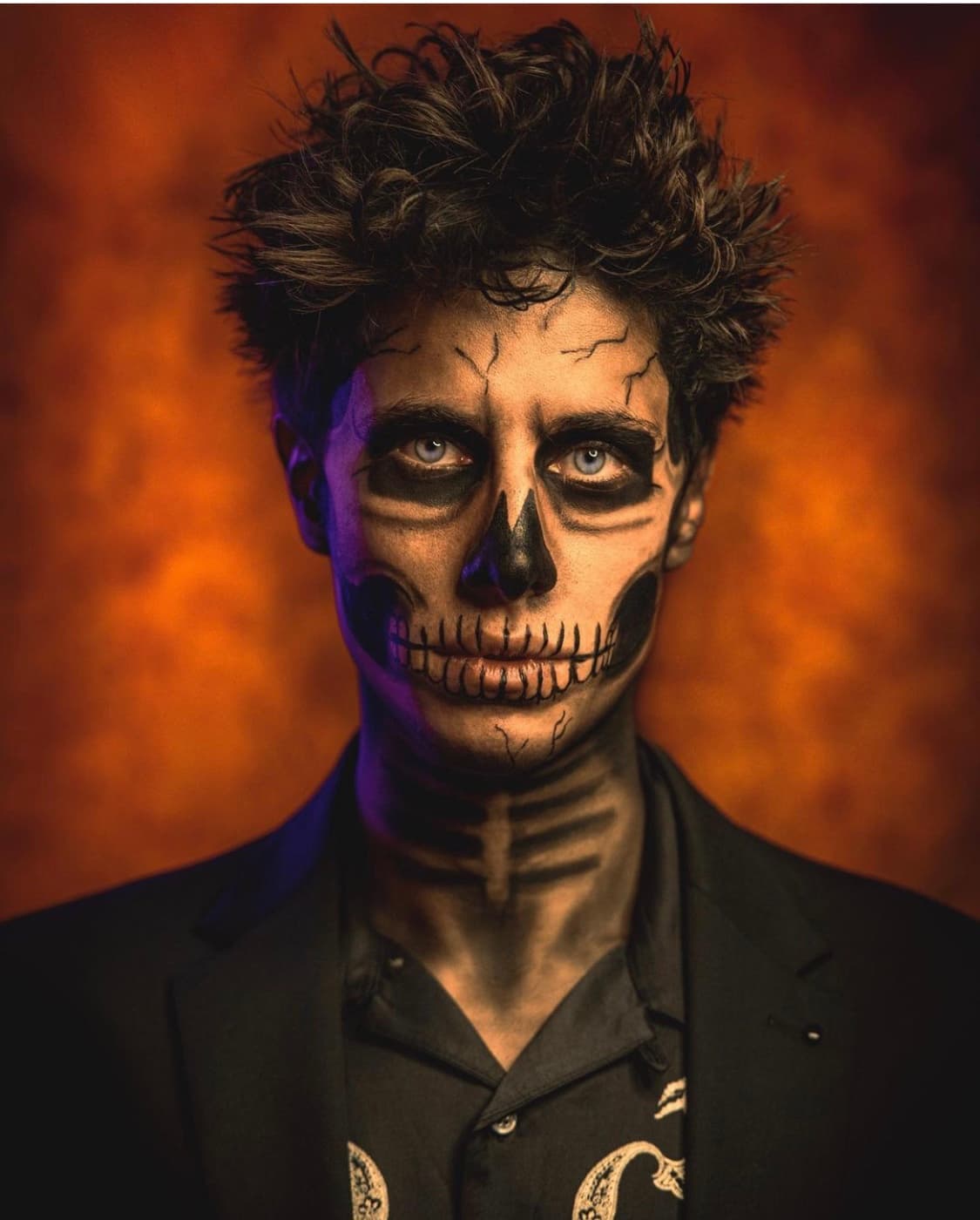Ante el lente del fotógrafo Chris Esqueda, Juanpa Zurita modeló vestido de un serio Catrín. El influencer de 24 años recibió cientos de halagos en su cuenta de Instagram por elegir a un personaje mexicano.