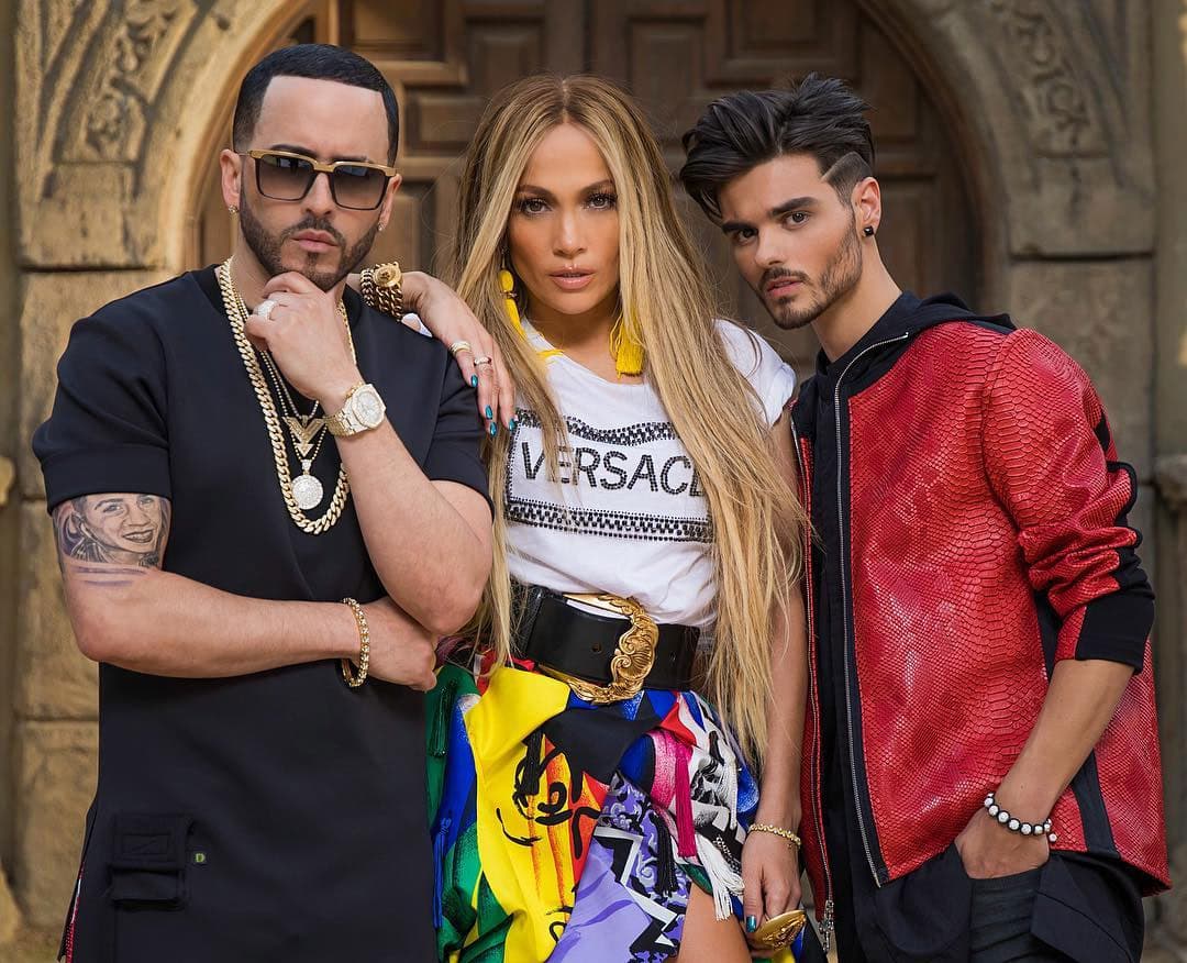 Jennifer Lopez y Yandel acompañan a Abraham Mateo en un reclamo amoroso