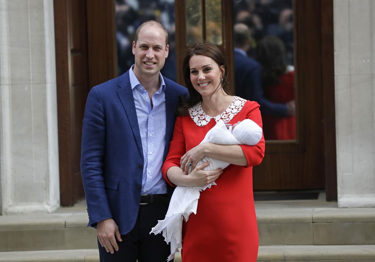 Según la revista People, tras el nacimiento de la princesa Charlotte, Kate Middleton contó con la asesoría de un coach personal que la ayudó a alimentarse correctamente antes y después del parto.