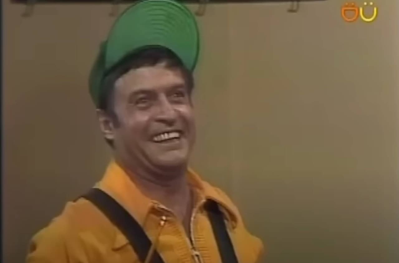 Godínez El Chavo del 8
