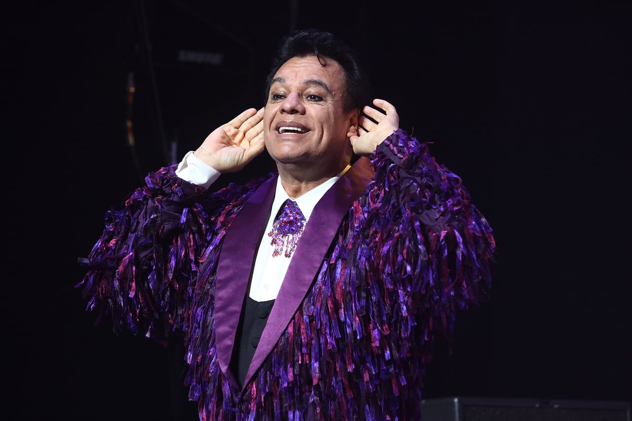 Juan Gabriel no fue un activista, pero desde el clóset abrió camino para el México gay