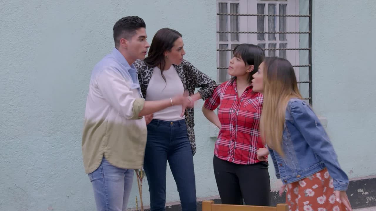 Silvana amenaza con correr a todos porque planea vender la vecindad