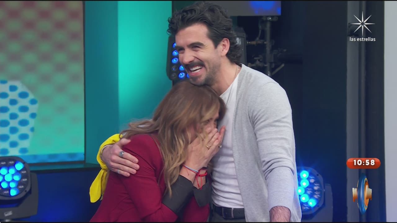 Galilea Montijo interrumpe Hoy para proponerle un beso al novio de Andrea Legarreta: le hace inesperado reclamo