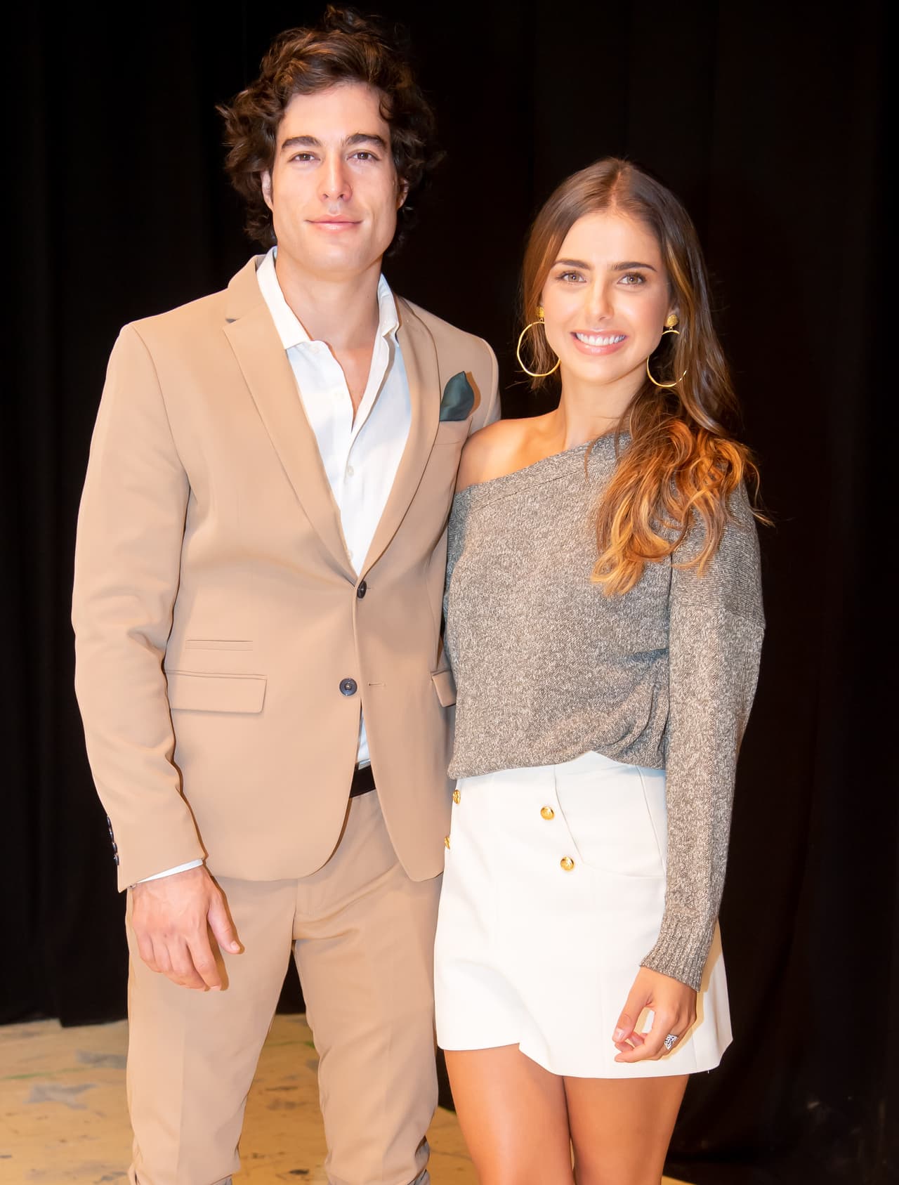 Quererlo todo, telenovela con Michelle Renaud y Danilo Carrera, revela fecha de estreno
