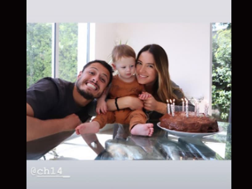 El pasado 16 de abril, Noah, el hijo de Javier ‘Chicharito’ Hernández y Sarah Kohan, cumplió 10 meses de edad por ello su madre le dedicó un emotivo mensaje en su cuenta de Instagram, además de mostrar el postre que realizó para esa ocasión especial.