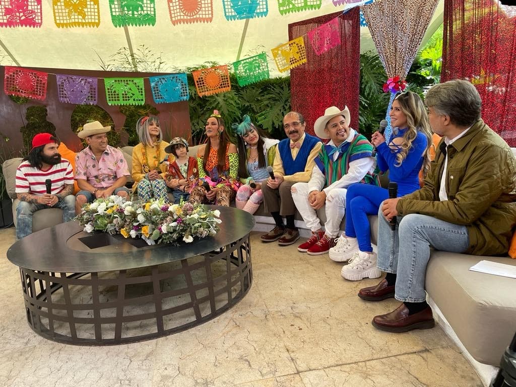 Elenco Tal para cual
