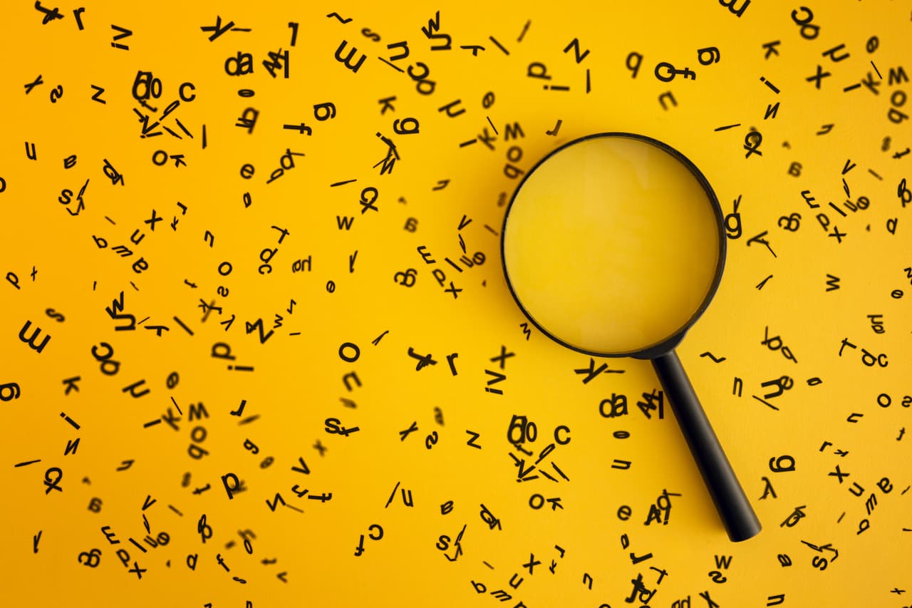 ¿De qué va la nueva tendencia de buscar tu nombre en 'Urban Dictionary'?