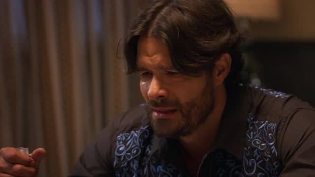 Genaro sufre de amor por Doménica Montero