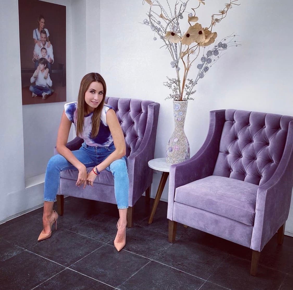 Odalys Ramírez es una de las conductoras más queridas en la televisión mexicana, pues además de su talento y carisma es muy cercana con su público, con quien suele compartir varios aspectos de su vida privada, incluyendo imágenes de su nueva casa. ¡Cónocela a continuación!