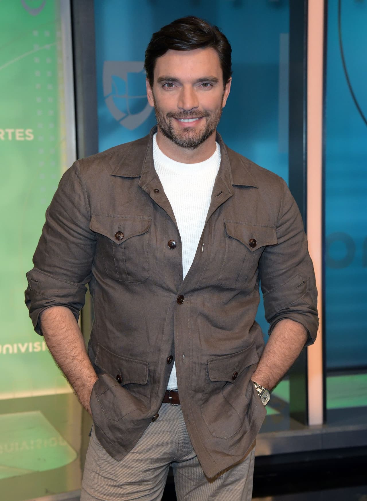 El actor Julián Gil destacó que solo pide una convivencia sana con su hijo