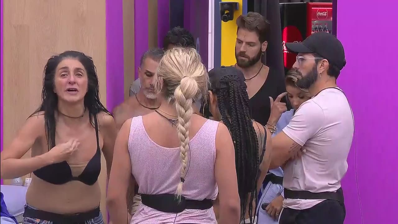 Así reaccionaron los habitantes de 'La Casa de los Famosos' a la pelea entre Bárbara y Ferka