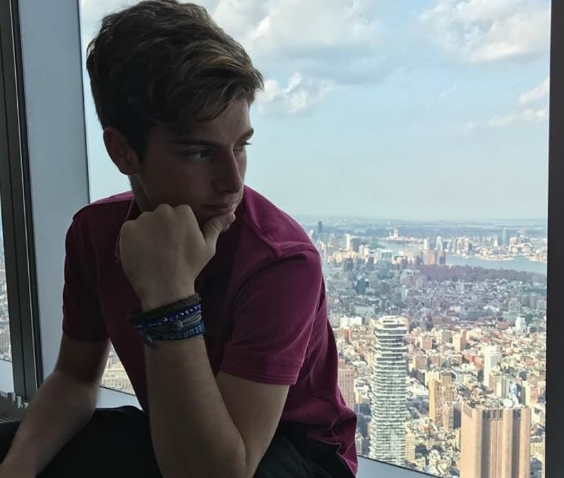 Hijo de Ludwika Paleta está hecho todo un galán