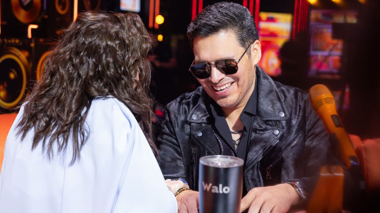 Así se prepara Walo Silvas antes de salir al escenario de Juego de Voces 2026