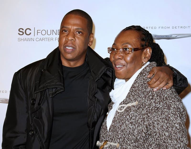 Jay Z reacciona al saber que su madre es lesbiana