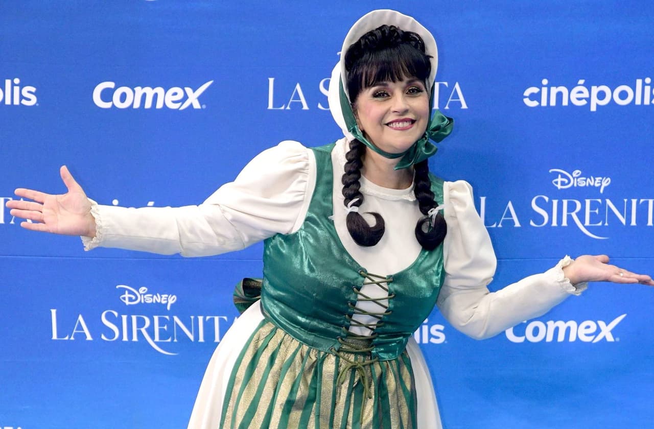 ‘Cositas’ deja en shock a sus fans tras publicar video con hombre sin camisa y sale a pedir disculpas