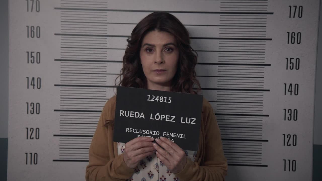 Luz llega a prisión... ¡a dormir en el piso!