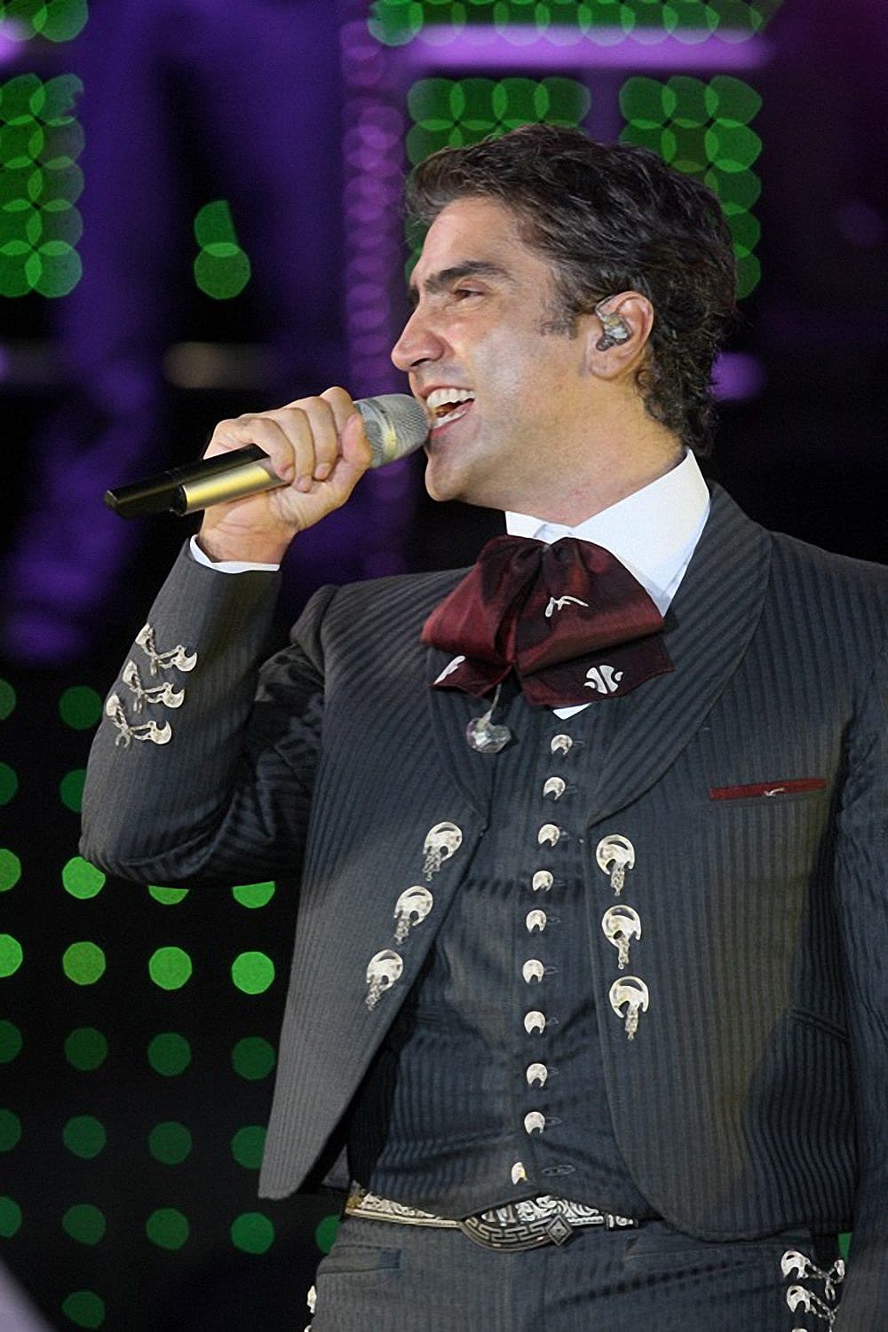 Pese a la polémica de la canción, Alejandro Fernández se ha negado a sacar de su setlist el tema. Incluso, el pasado 21 de febrero, El Potrillo mencionó, previo a cantar su canción, que los besos son la única agresión que debería estar permitida hacia las mujeres. “Hay que matarlas, pero a besos.