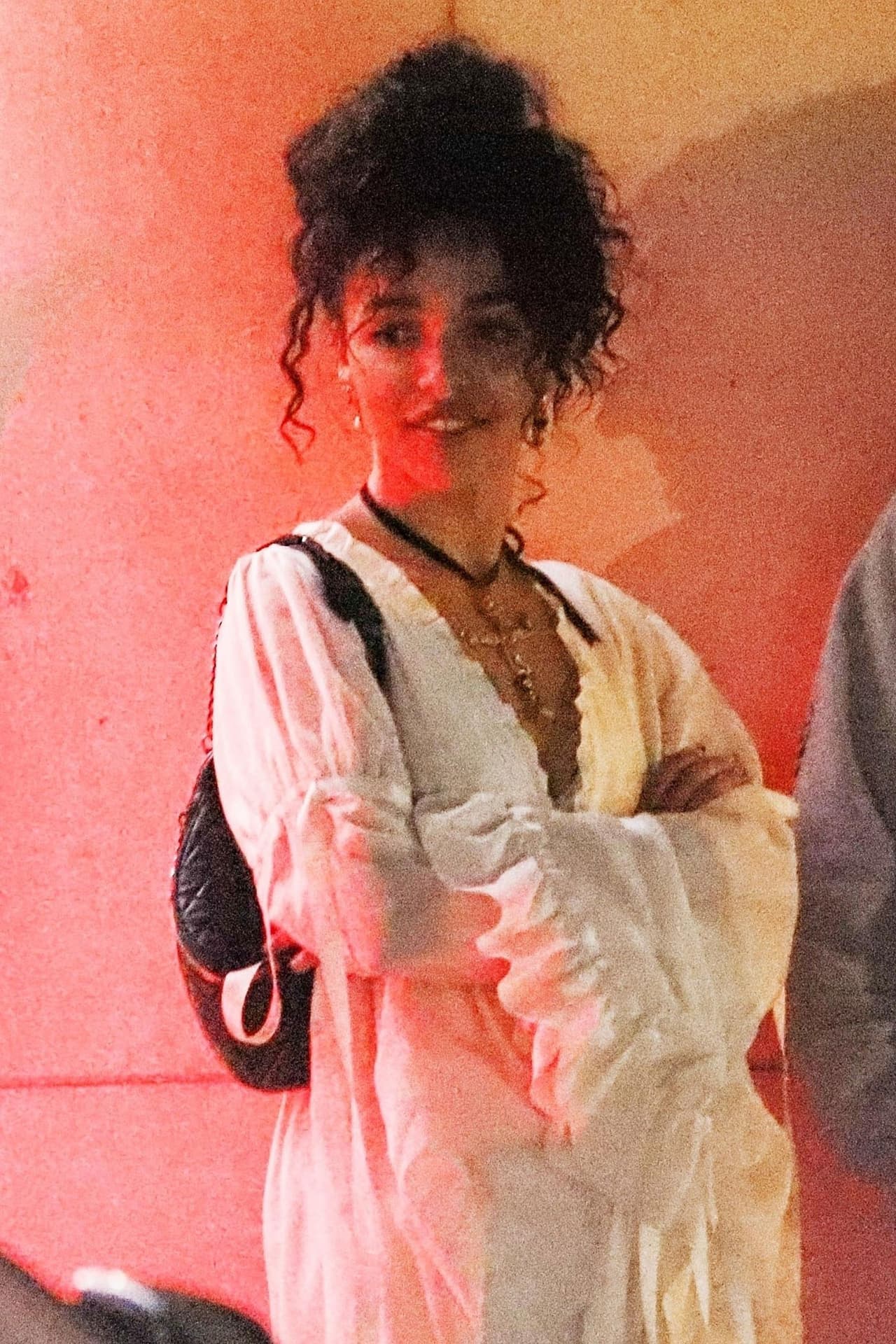 FKA Twigs, la expareja de Robert Pattinson, también fue invitada