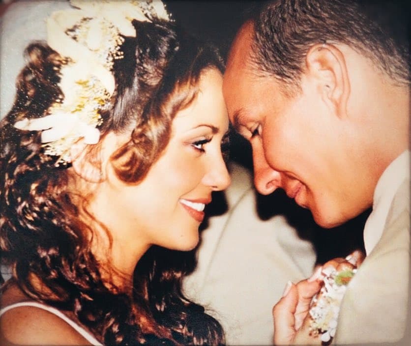 Andrea Legarreta comparte foto de la nostalgia; así se veía hace 30 años junto a Erik Rubín