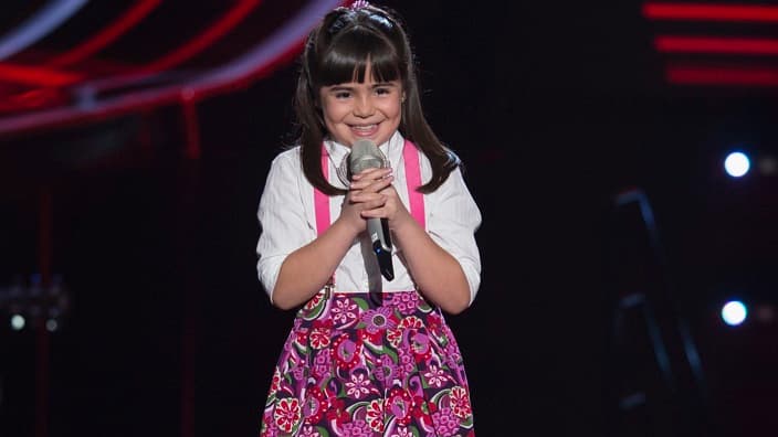 Sara Dong, finalista del equipo Emmanuel y Mijares