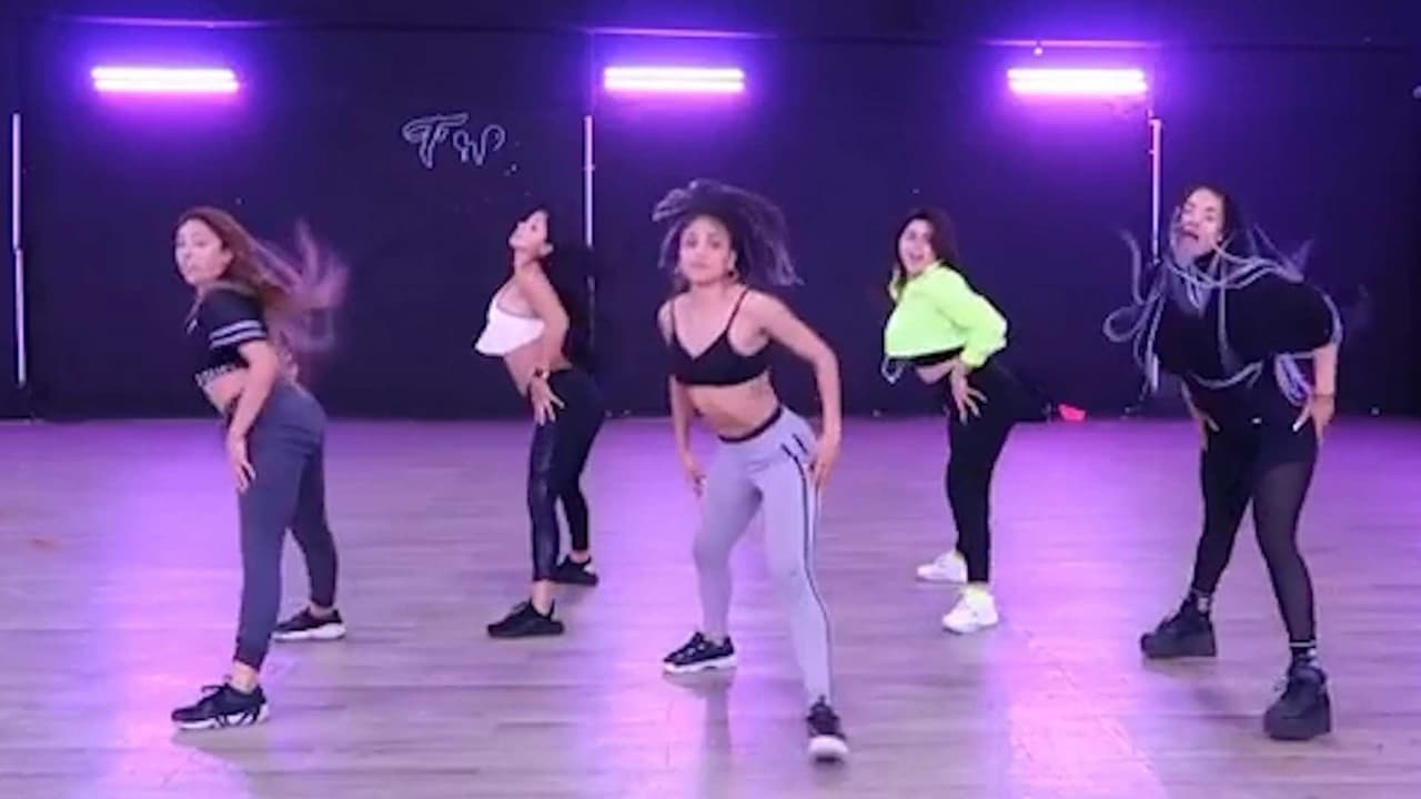 Gomita, Kimberly Flores y otras personas que han causado furor al ritmo de 'Tusa'