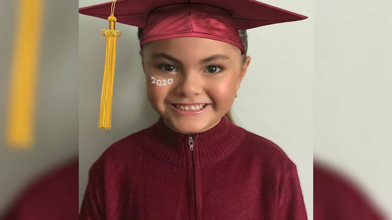 Rafaela, hija de Cristian Castro, sorprende por su excelente pronunciación del inglés
