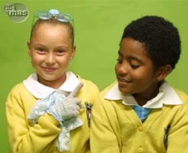 De esta telenovela surgieron varios niños actores como Daniela Aedo, Valentina Cuenca, Nicole Durazo, Danna Paola, Natalia Juárez y Christian Stanley, quien es recordado por su papel de 'Ángel Bueno'.
