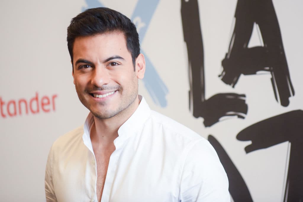 Carlos Rivera cautiva a fans de ‘Imperio de Mentiras’ al musicalizar escenas de Angelique Boyer
