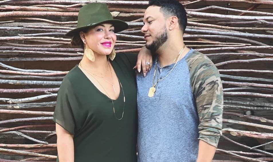 Chiquis Rivera reacciona al romántico mensaje que Lorenzo Méndez le dedicó en redes