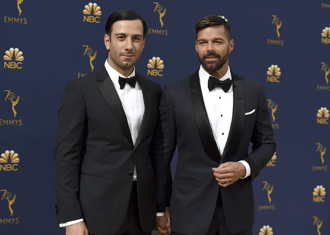 Antes de casarse con Jwan Yosef, Ricky Martin estuvo involucrado con las famosas Rebecca de Alba, Alejandra Guzmán y Sasha Sökol.