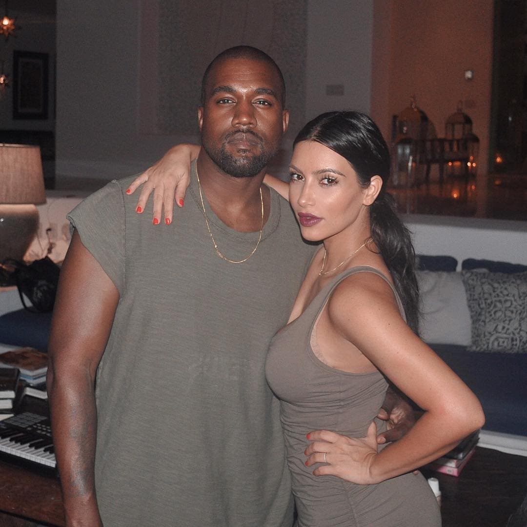 Kim compartió en redes una foto con su marido