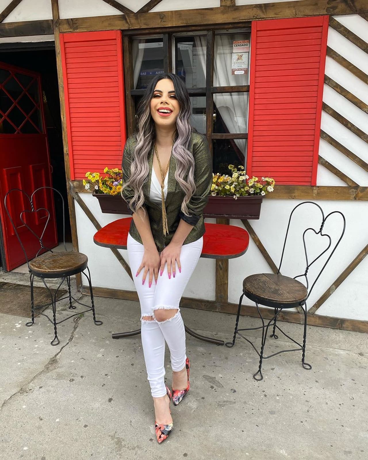 Tras revelar supuesta infidelidad de JD Pantoja, Lizbeth Rodríguez celebra su cumpleaños