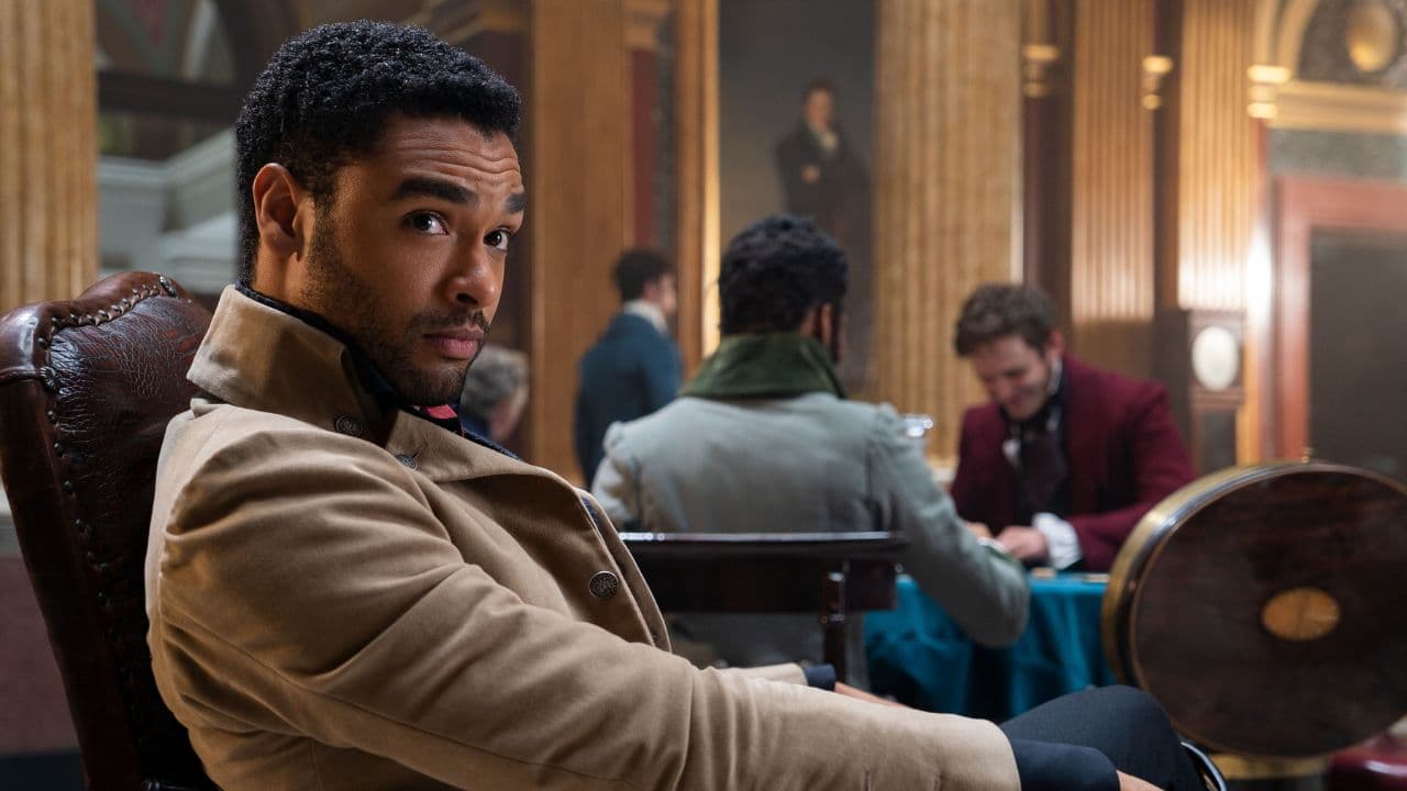 Regé-Jean Page desmiente los rumores de su regreso a Bridgerton